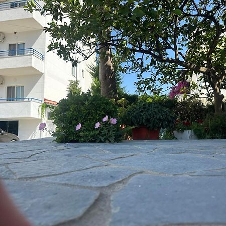 Skenderi Apartments Ksamil Bagian luar foto