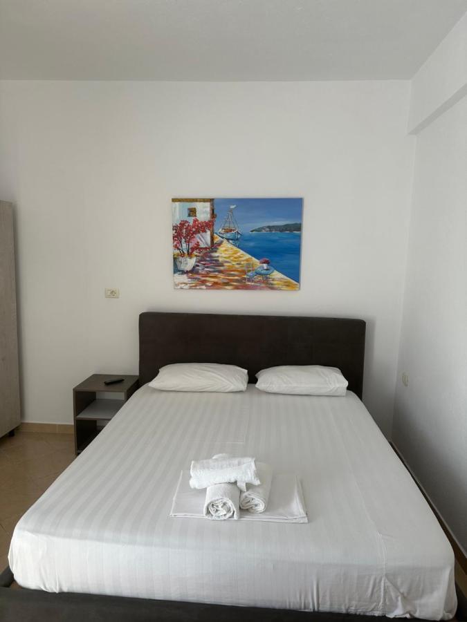 Skenderi Apartments Ksamil Bagian luar foto
