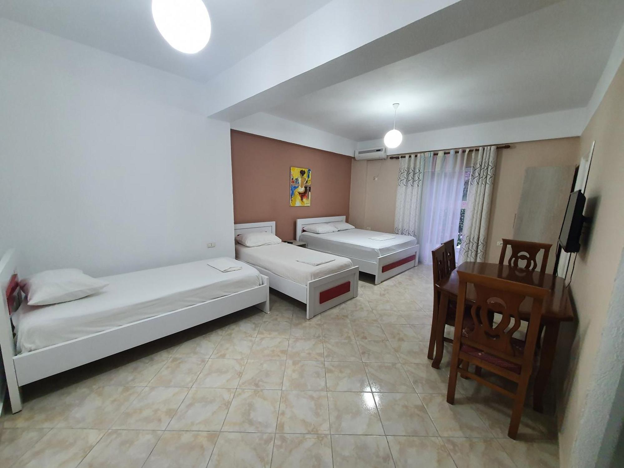 Skenderi Apartments Ksamil Ruang foto
