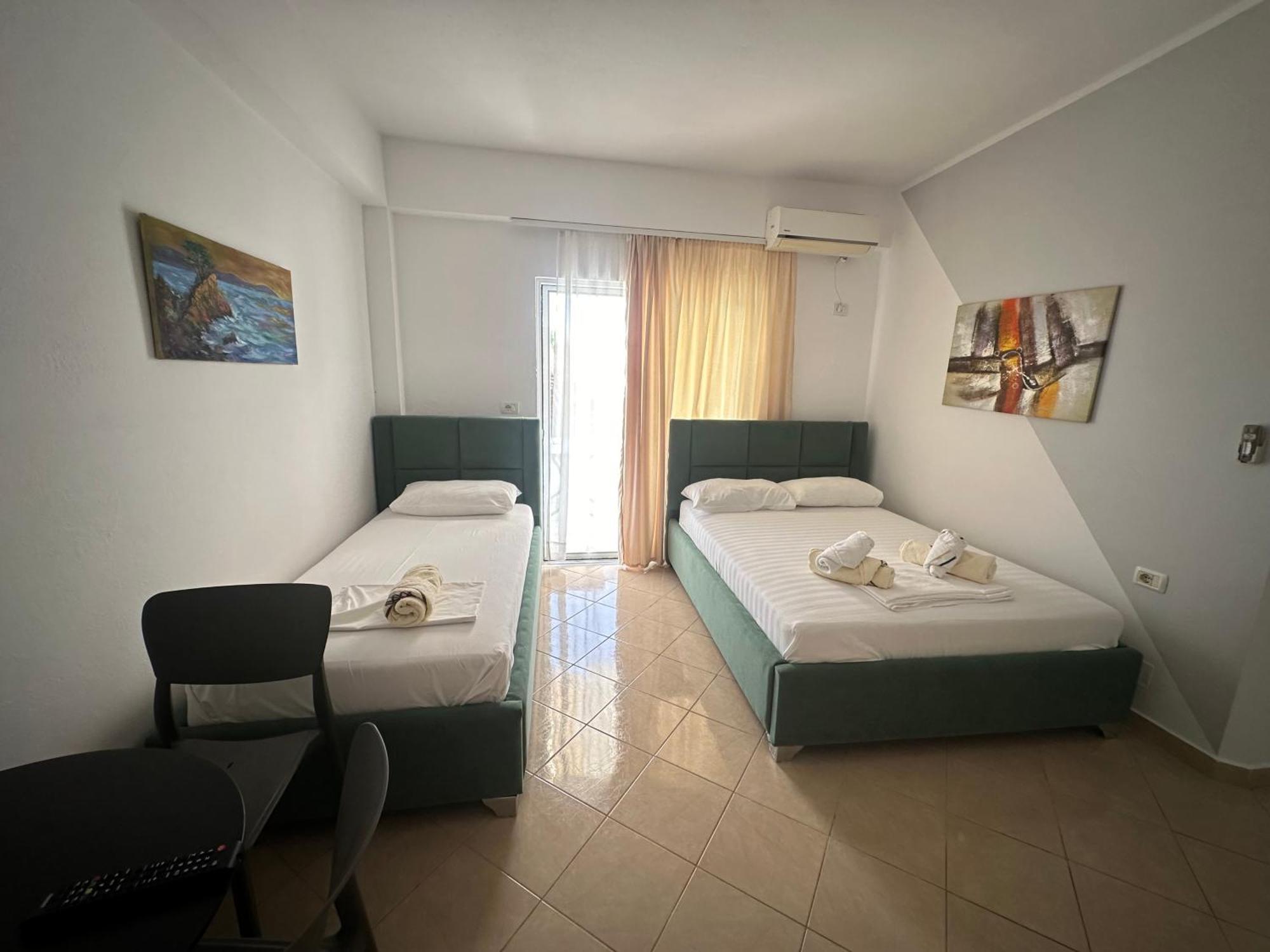 Skenderi Apartments Ksamil Bagian luar foto