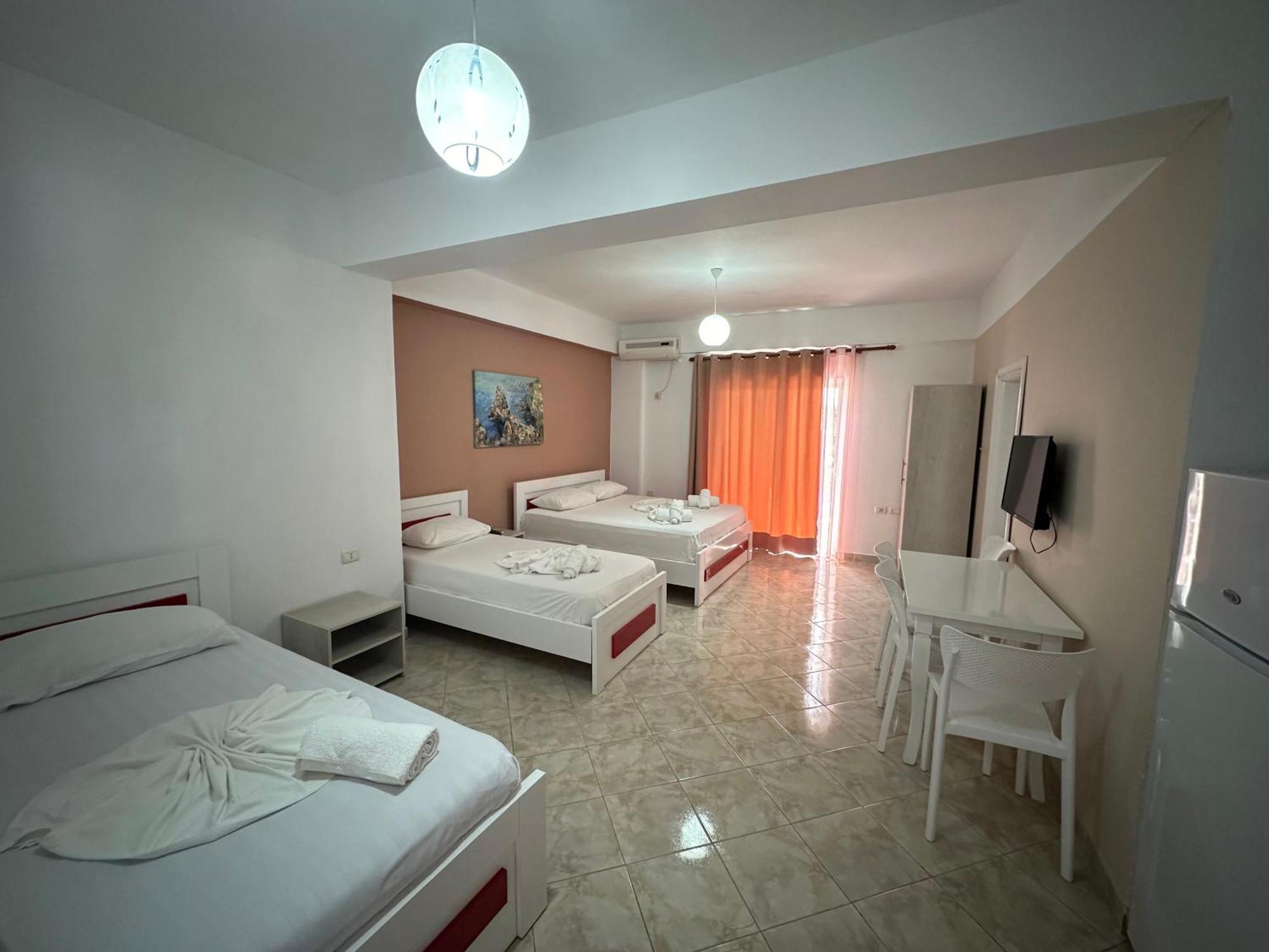 Skenderi Apartments Ksamil Bagian luar foto