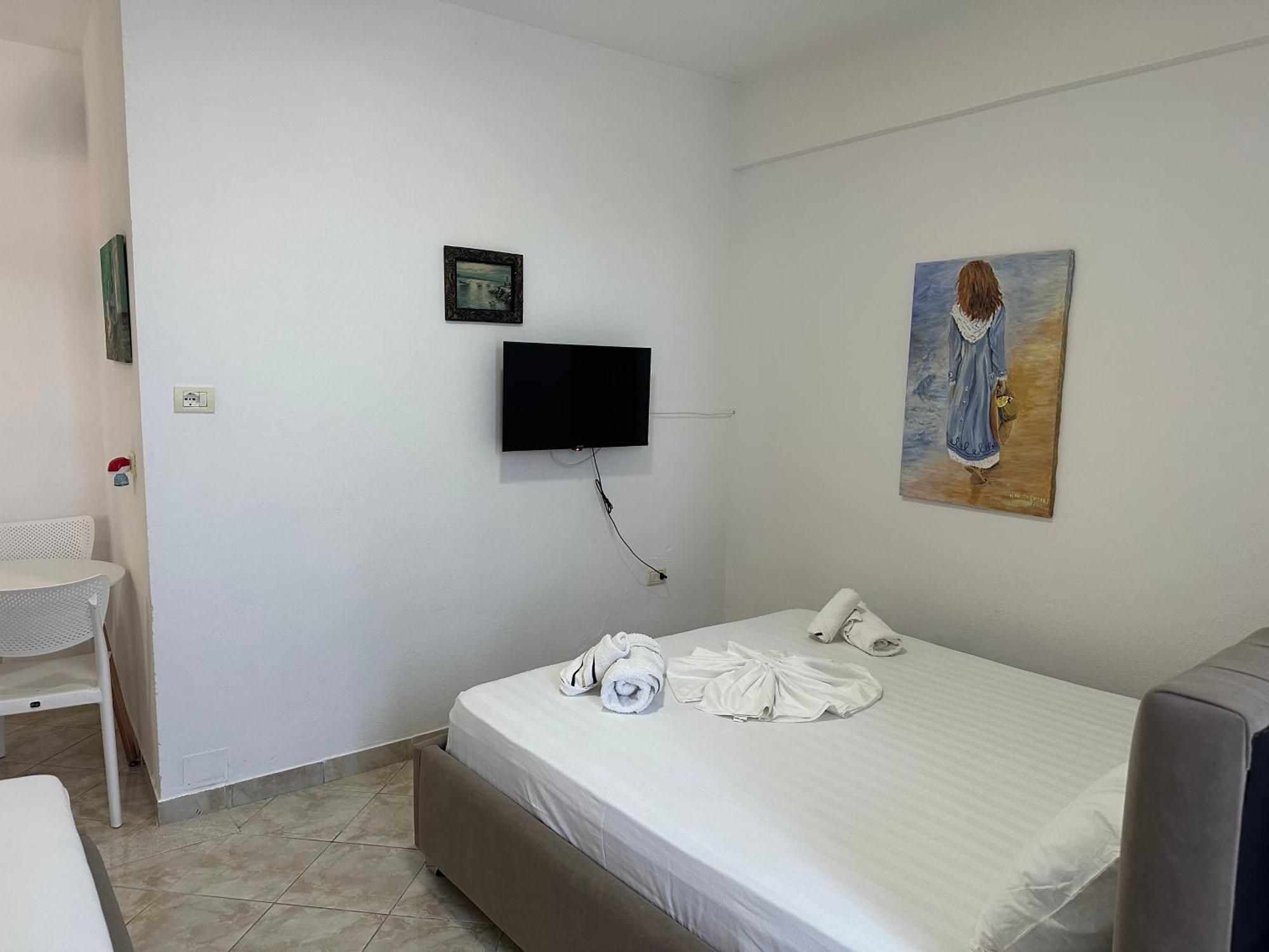 Skenderi Apartments Ksamil Bagian luar foto