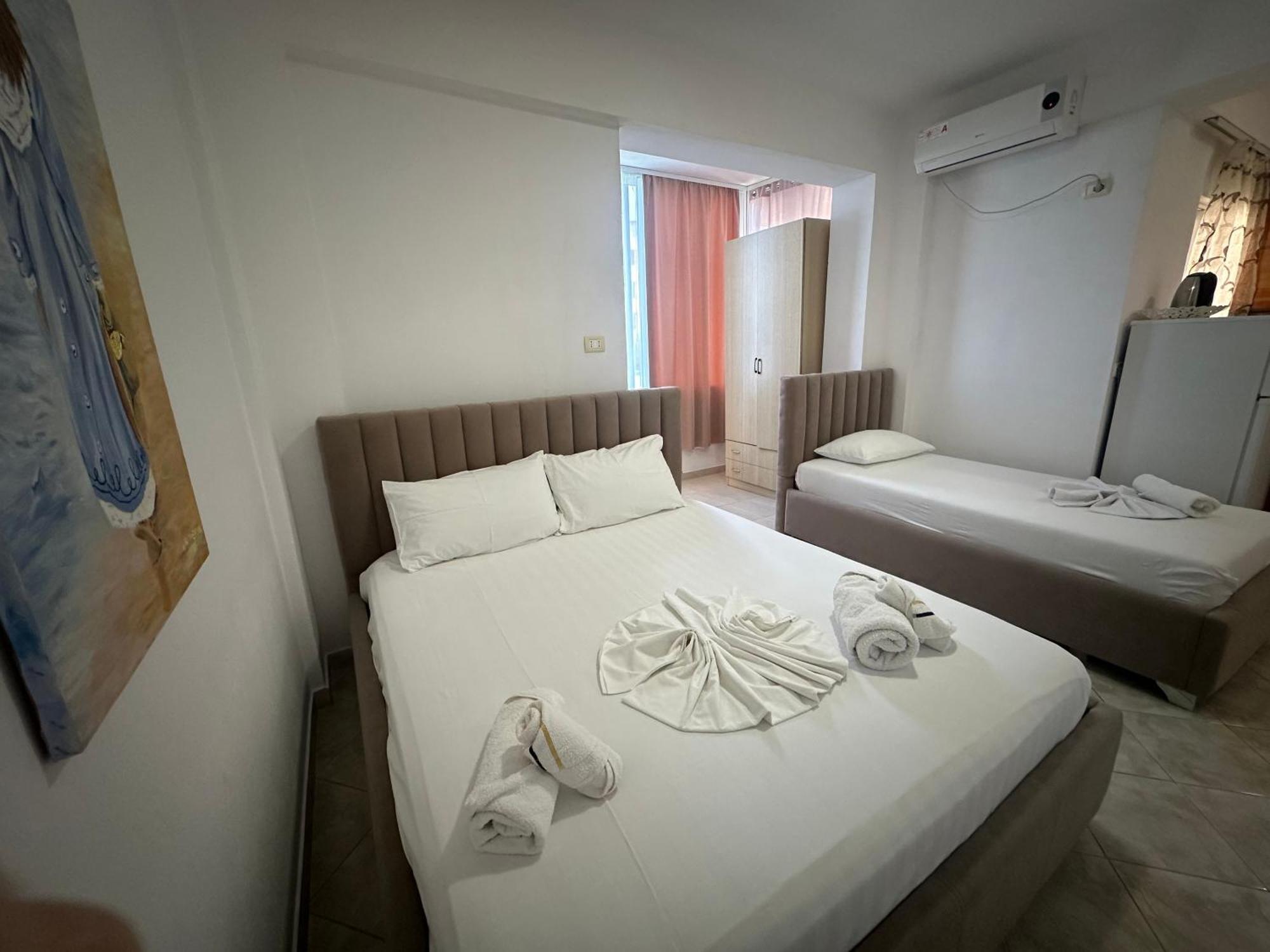 Skenderi Apartments Ksamil Bagian luar foto